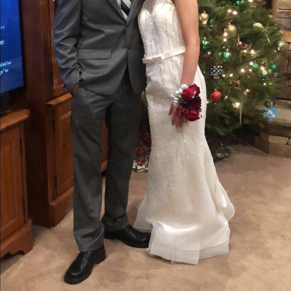 Custom Made One Of A Kind Gown In Size 00. - image 8